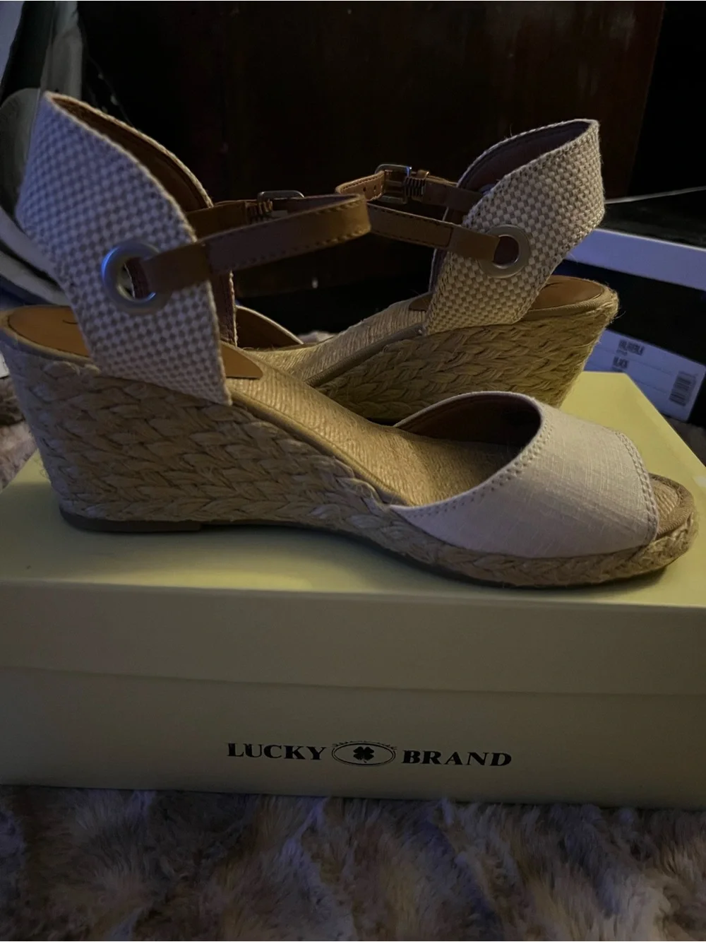 Lucky Brand Women's Natural Wedge Sandals Ankle Strap Buckle Solid Size 7.5 M